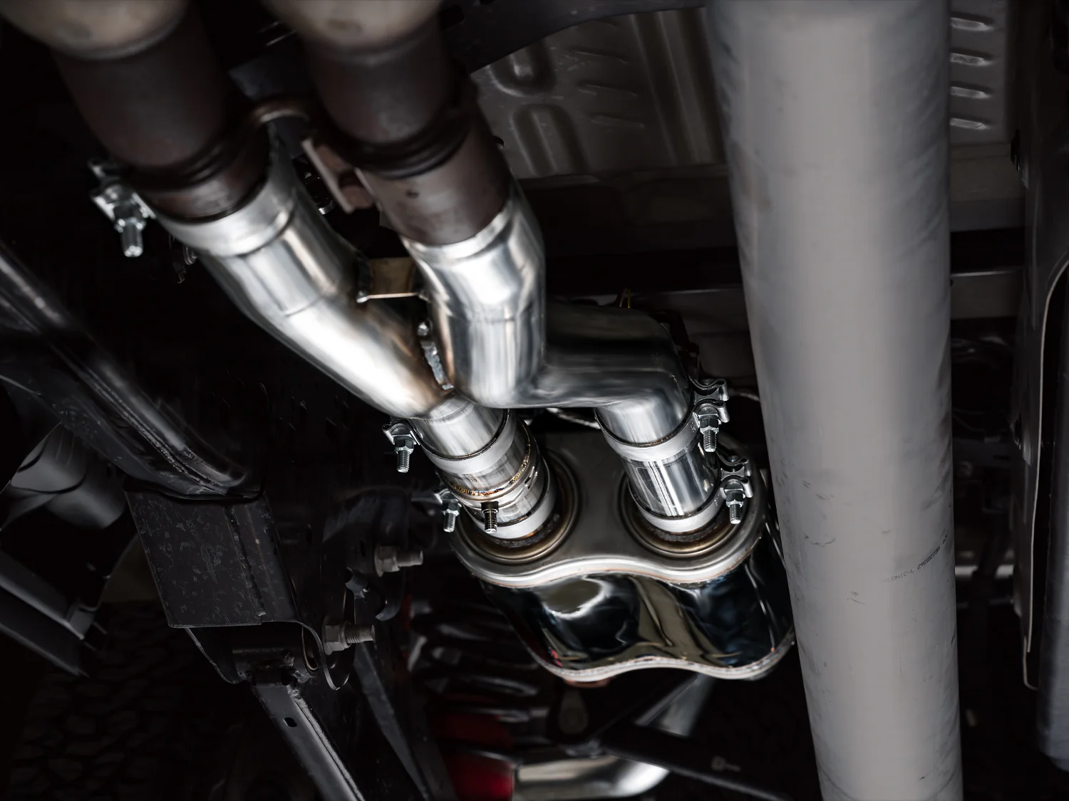 AWE Exhaust Suite for the Ford F-150 Raptor “R” 5.2L 2023-Up - Image 12